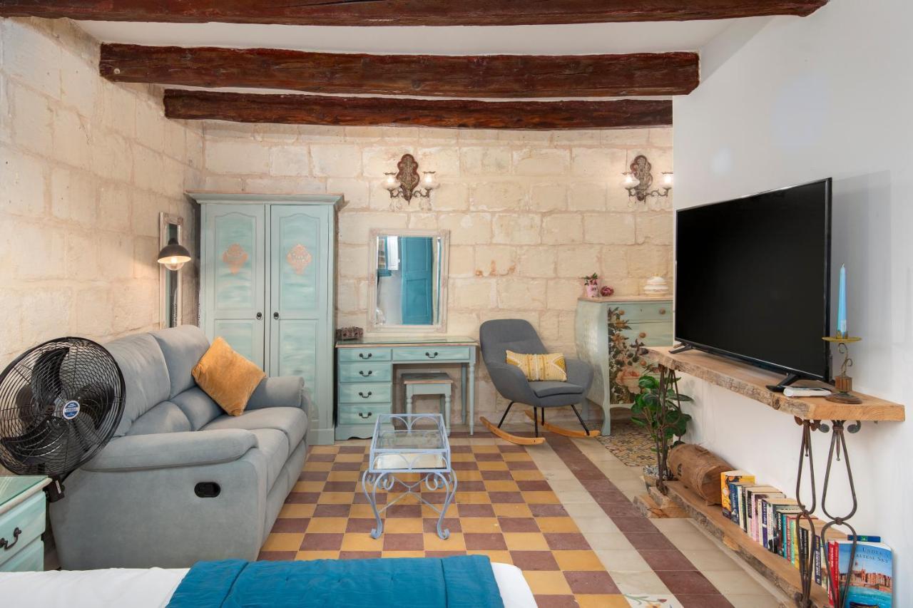 Casa de Férias Traditional Maltese Townhouse - Close To Sea Senglea